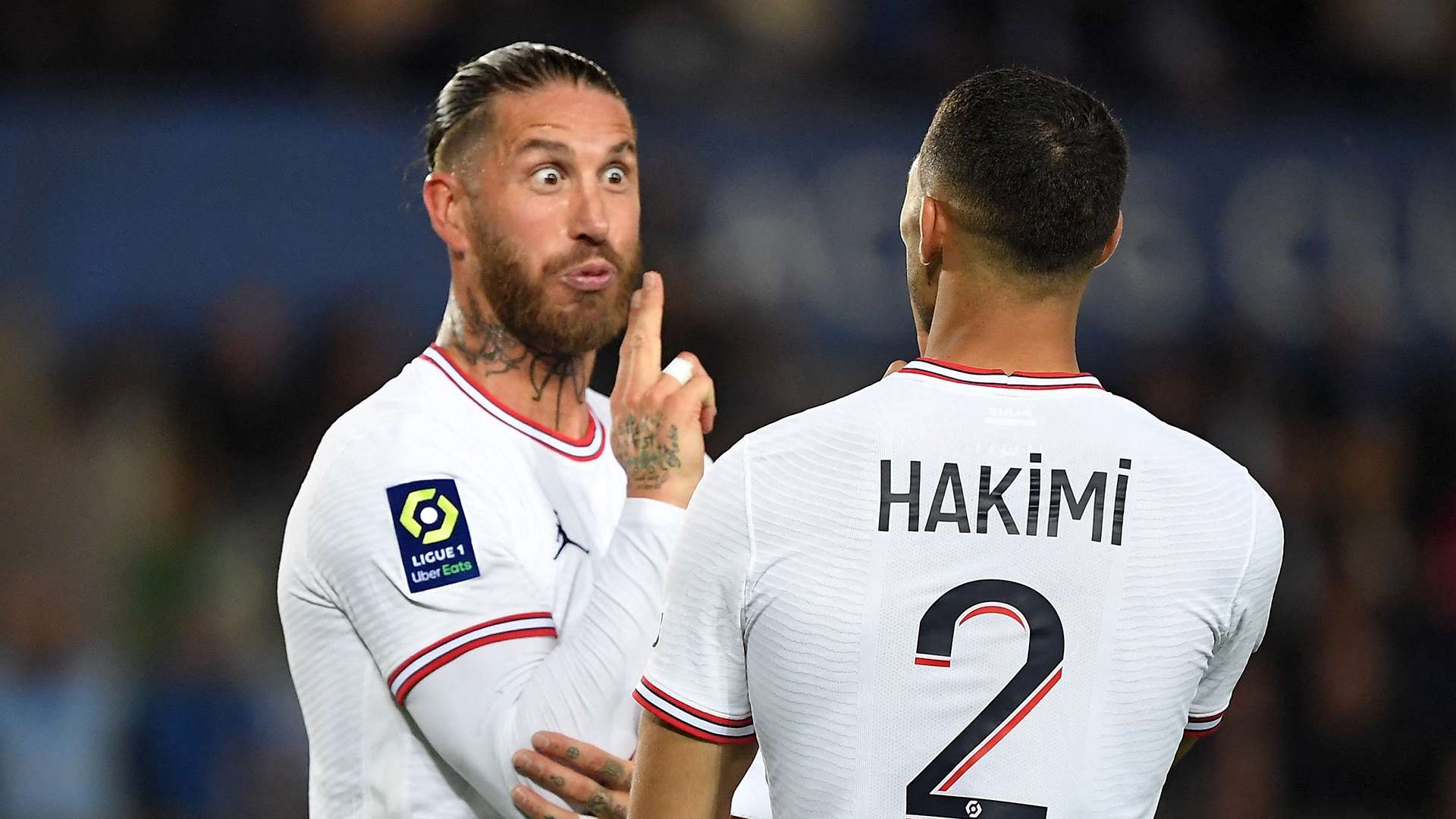 事面临多重 事面临多重